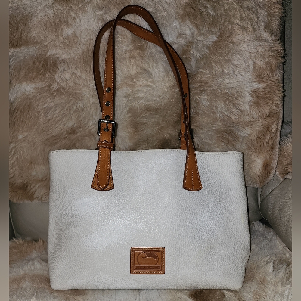 Elegant White and Tan Leather Dooney Bourke Gorgous Tote Bag - Picture 1 of 16